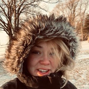 Meet your Posher, Celeste